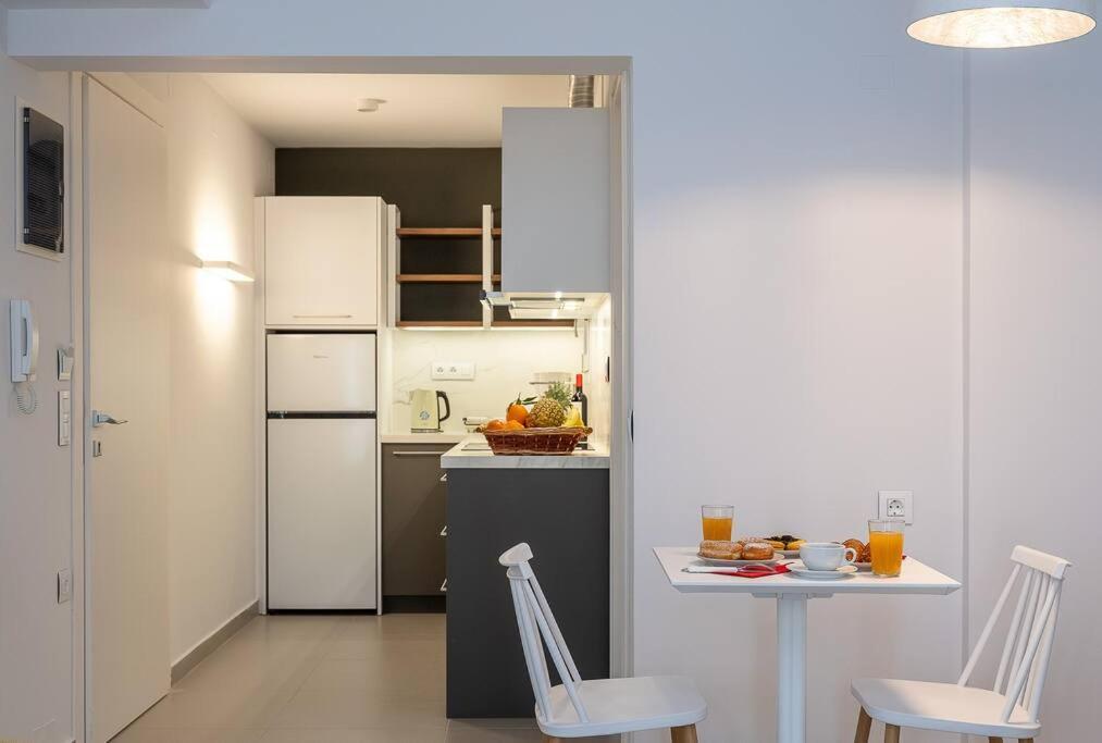 Electra Luxury Apartment At The Heraklion Center Exterior photo